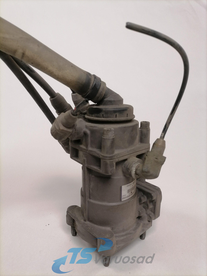 Volvo Brake pressure control 21390585 - Bromsventil för Lastbil: bild 1 Volvo Brake pressure control 21390585 - Bromsventil för Lastbil: bild 1
