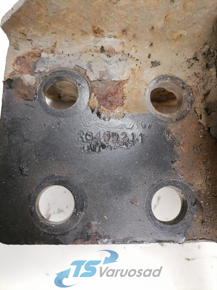 Volvo Bumper bracket 20499241 - Stötfångare för Lastbil: bild 3 Volvo Bumper bracket 20499241 - Stötfångare för Lastbil: bild 3