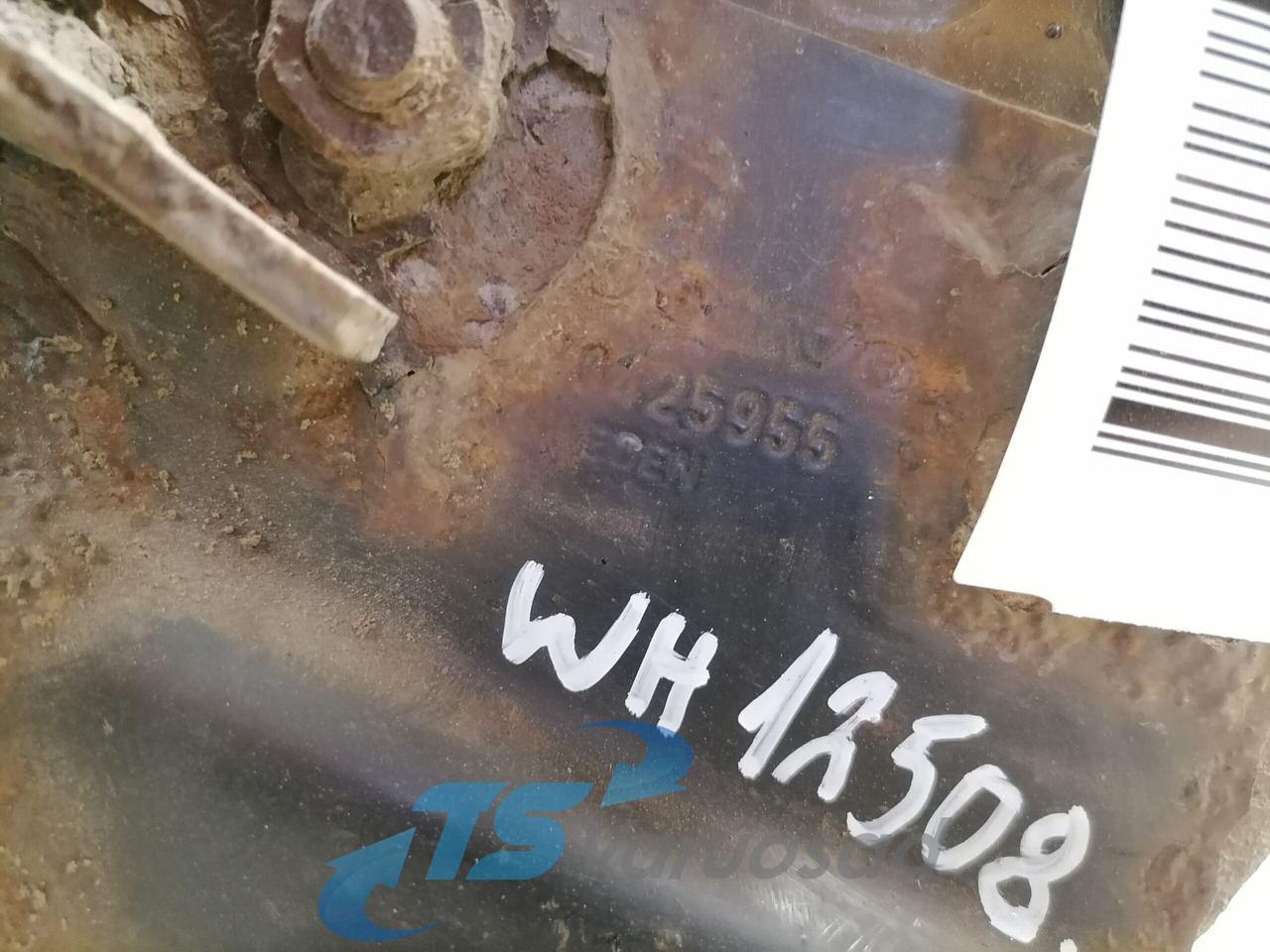 Volvo Bumper bracket 20499241 - Stötfångare för Lastbil: bild 4 Volvo Bumper bracket 20499241 - Stötfångare för Lastbil: bild 4