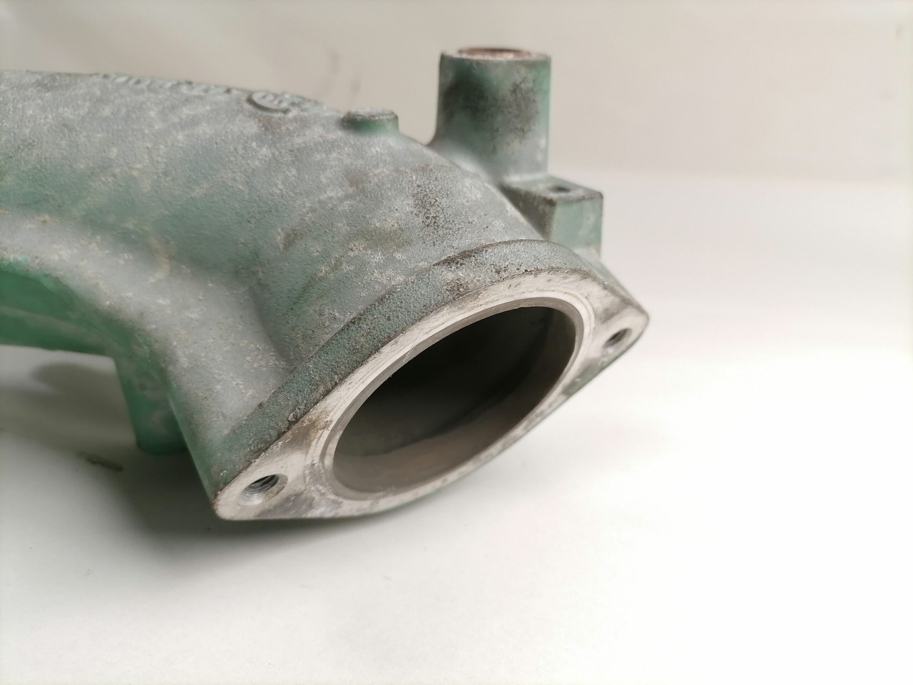 Volvo Coolant pipe 21973356 - Kylsystem för Lastbil: bild 5 Volvo Coolant pipe 21973356 - Kylsystem för Lastbil: bild 5