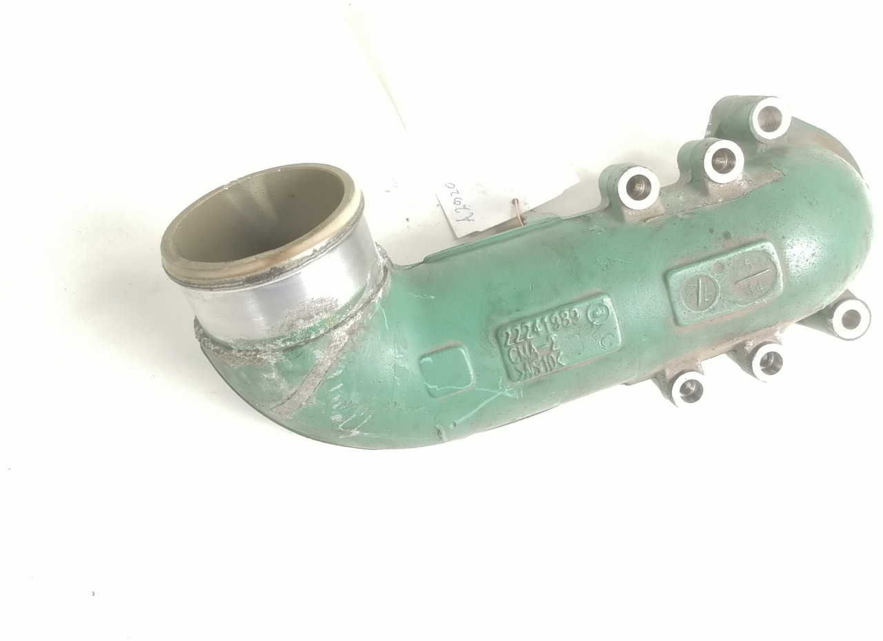 Volvo Coolant pipe 22241989 - Kylsystem för Lastbil: bild 1 Volvo Coolant pipe 22241989 - Kylsystem för Lastbil: bild 1