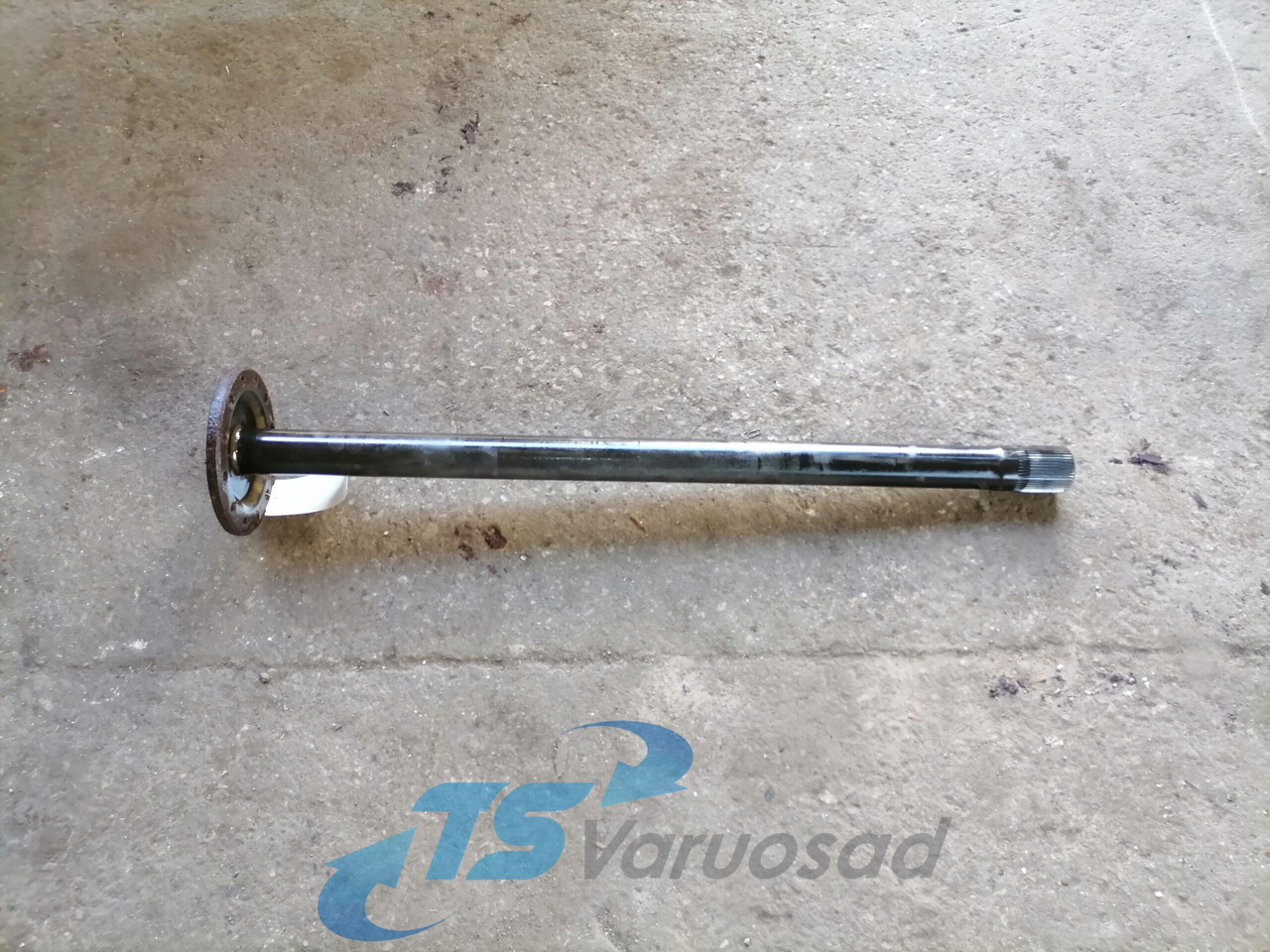 Volvo Drive shaft 20836838 - Drivaxel för Lastbil: bild 1 Volvo Drive shaft 20836838 - Drivaxel för Lastbil: bild 1