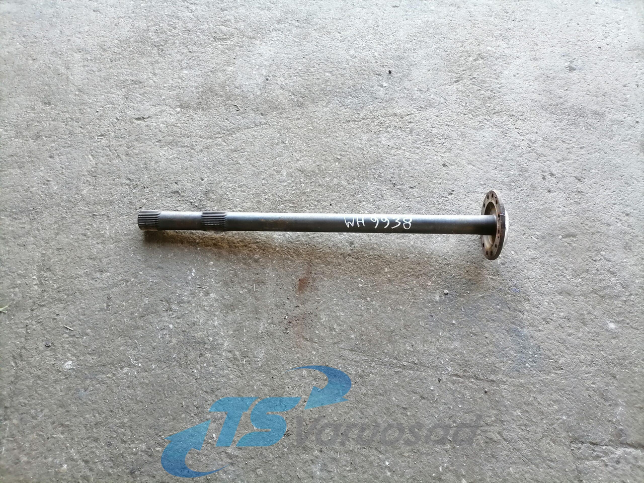 Volvo Drive shaft 3152147 - Drivaxel för Lastbil: bild 1 Volvo Drive shaft 3152147 - Drivaxel för Lastbil: bild 1