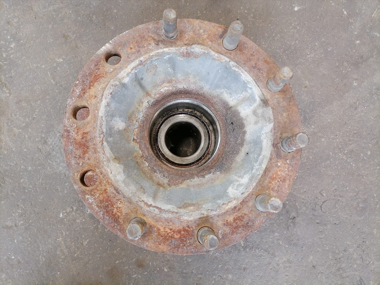 Volvo First wheel hub 1026659 - Hub för Lastbil: bild 5 Volvo First wheel hub 1026659 - Hub för Lastbil: bild 5