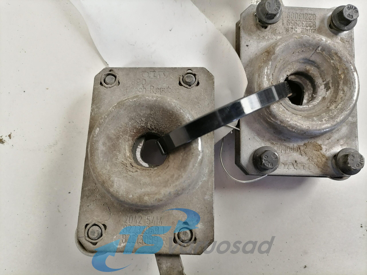 Volvo Iluvõre lukk 20425414 - Galler för Lastbil: bild 3 Volvo Iluvõre lukk 20425414 - Galler för Lastbil: bild 3