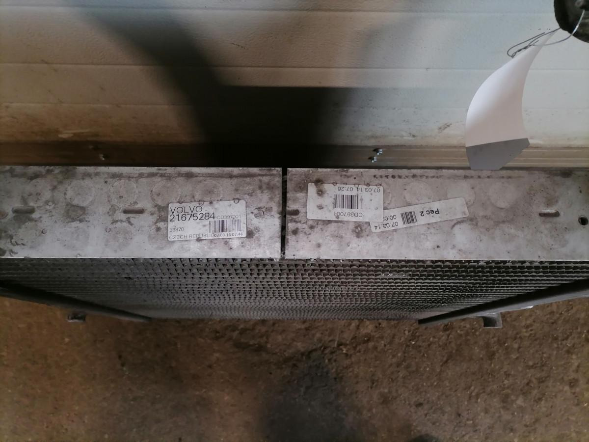 Volvo Intercooler radiator 21675284 - Intercooler för Lastbil: bild 3 Volvo Intercooler radiator 21675284 - Intercooler för Lastbil: bild 3