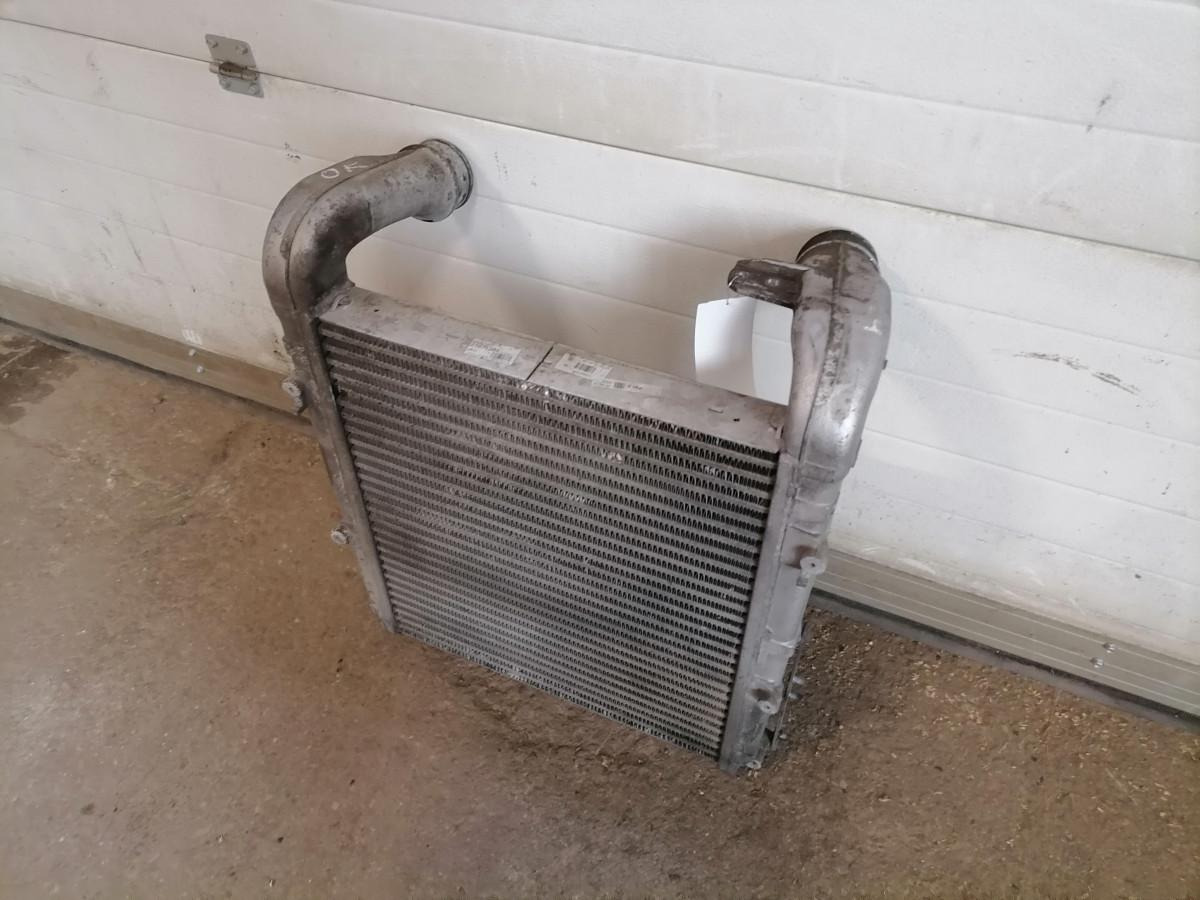 Volvo Intercooler radiator 21675284 - Intercooler för Lastbil: bild 4 Volvo Intercooler radiator 21675284 - Intercooler för Lastbil: bild 4
