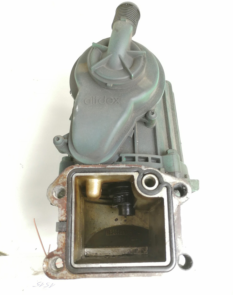 Volvo Karterituulutuse õliaurude separaator 21373007 - Vevhus för Lastbil: bild 2 Volvo Karterituulutuse õliaurude separaator 21373007 - Vevhus för Lastbil: bild 2