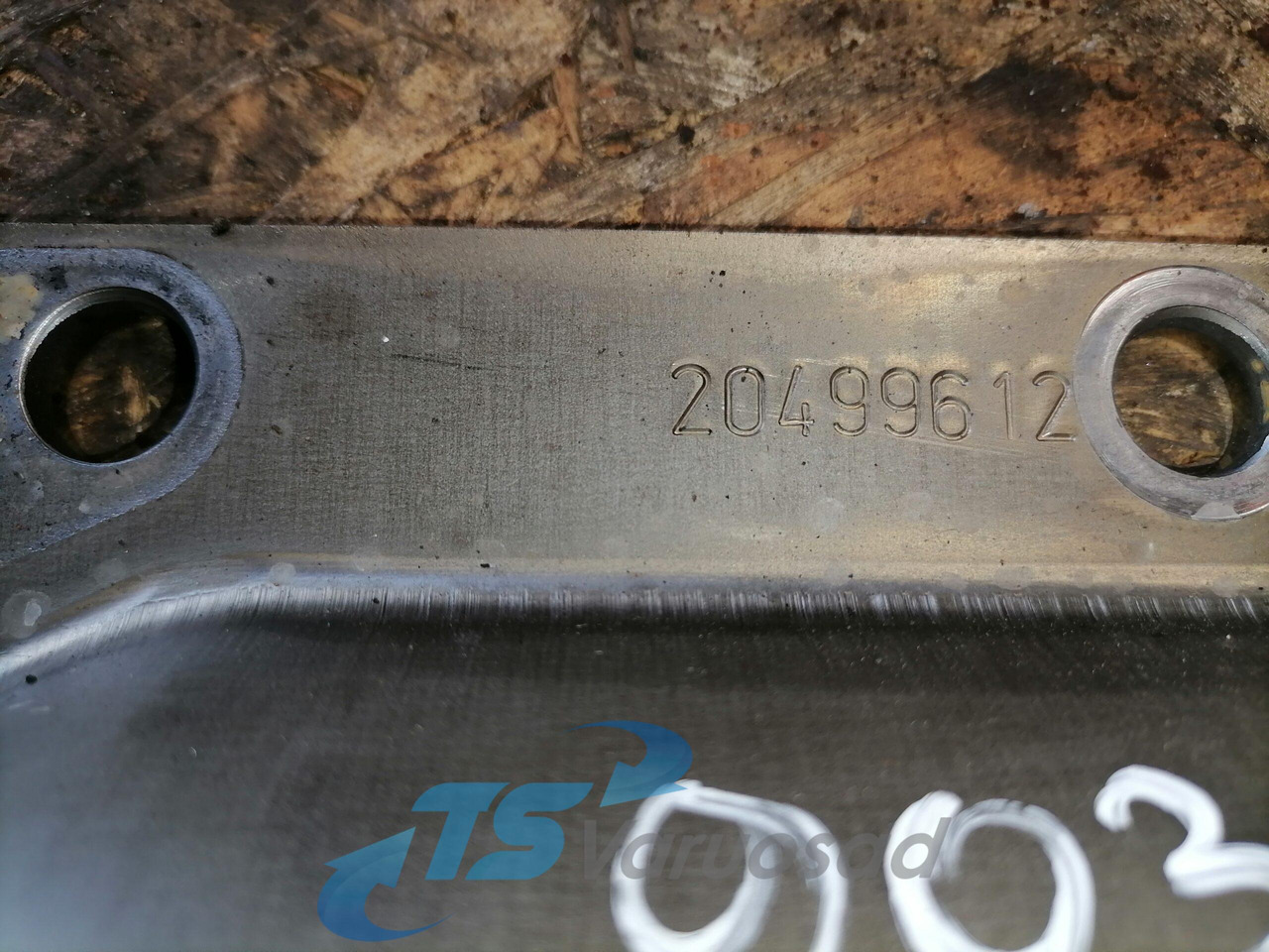 Volvo Ladder frame 20499612 - Oljetråg för Lastbil: bild 4 Volvo Ladder frame 20499612 - Oljetråg för Lastbil: bild 4