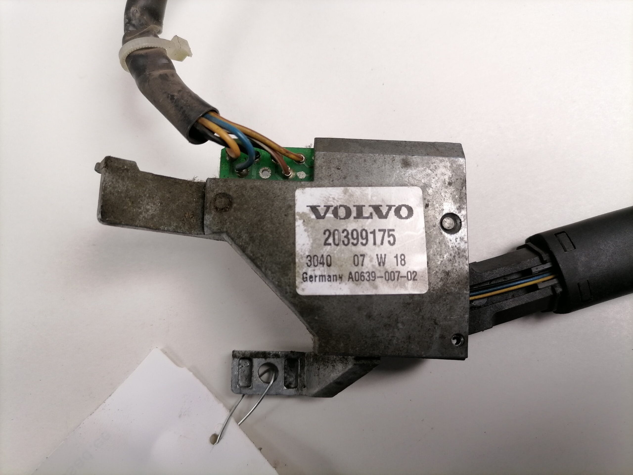Volvo Switch 20399175 - Elektriskt system för Lastbil: bild 2 Volvo Switch 20399175 - Elektriskt system för Lastbil: bild 2