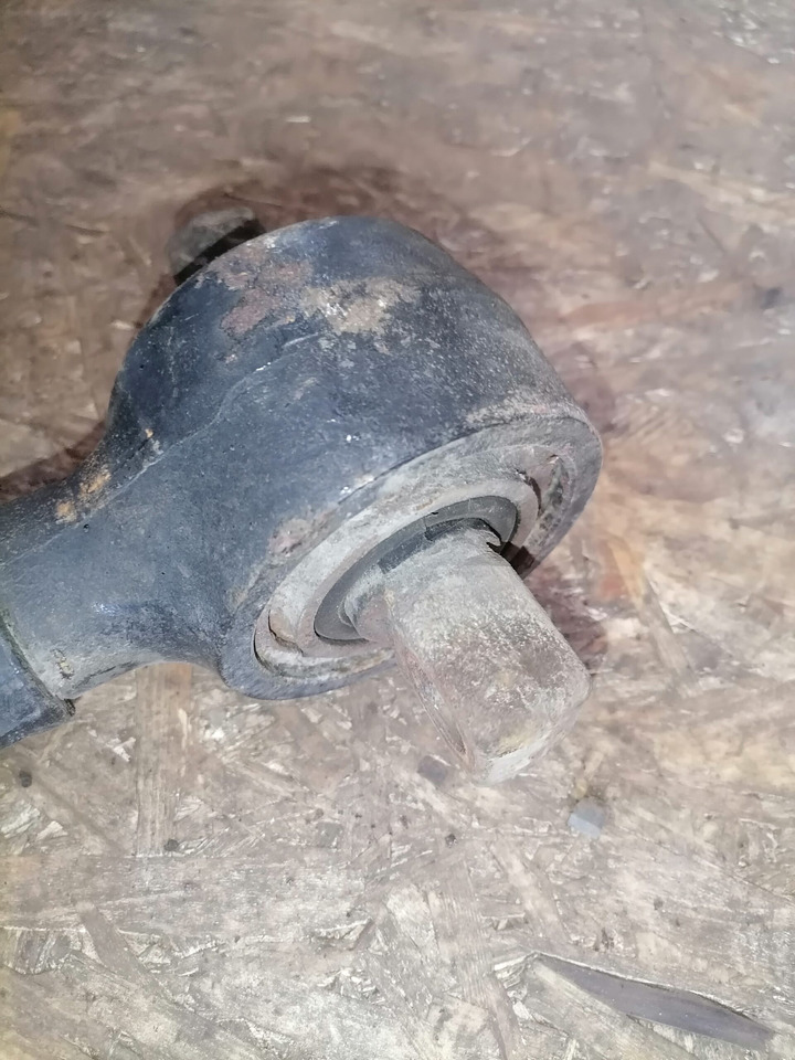 Volvo V- rod 20703338 - Axel och reservdelar för Lastbil: bild 3 Volvo V- rod 20703338 - Axel och reservdelar för Lastbil: bild 3