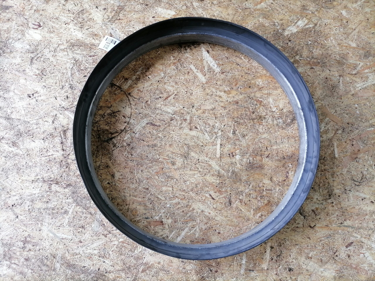 Volvo Ventilaatori metallrõngas 22134195 - Kylare för Lastbil: bild 3 Volvo Ventilaatori metallrõngas 22134195 - Kylare för Lastbil: bild 3