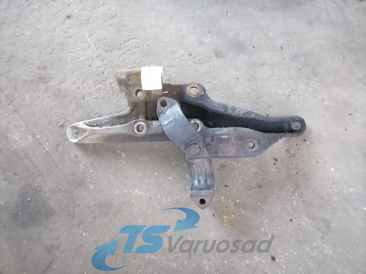 Volvo Volvo drive axle / axle mounting / airbag carrier 20428752 - Axel och reservdelar för Lastbil: bild 3 Volvo Volvo drive axle / axle mounting / airbag carrier 20428752 - Axel och reservdelar för Lastbil: bild 3