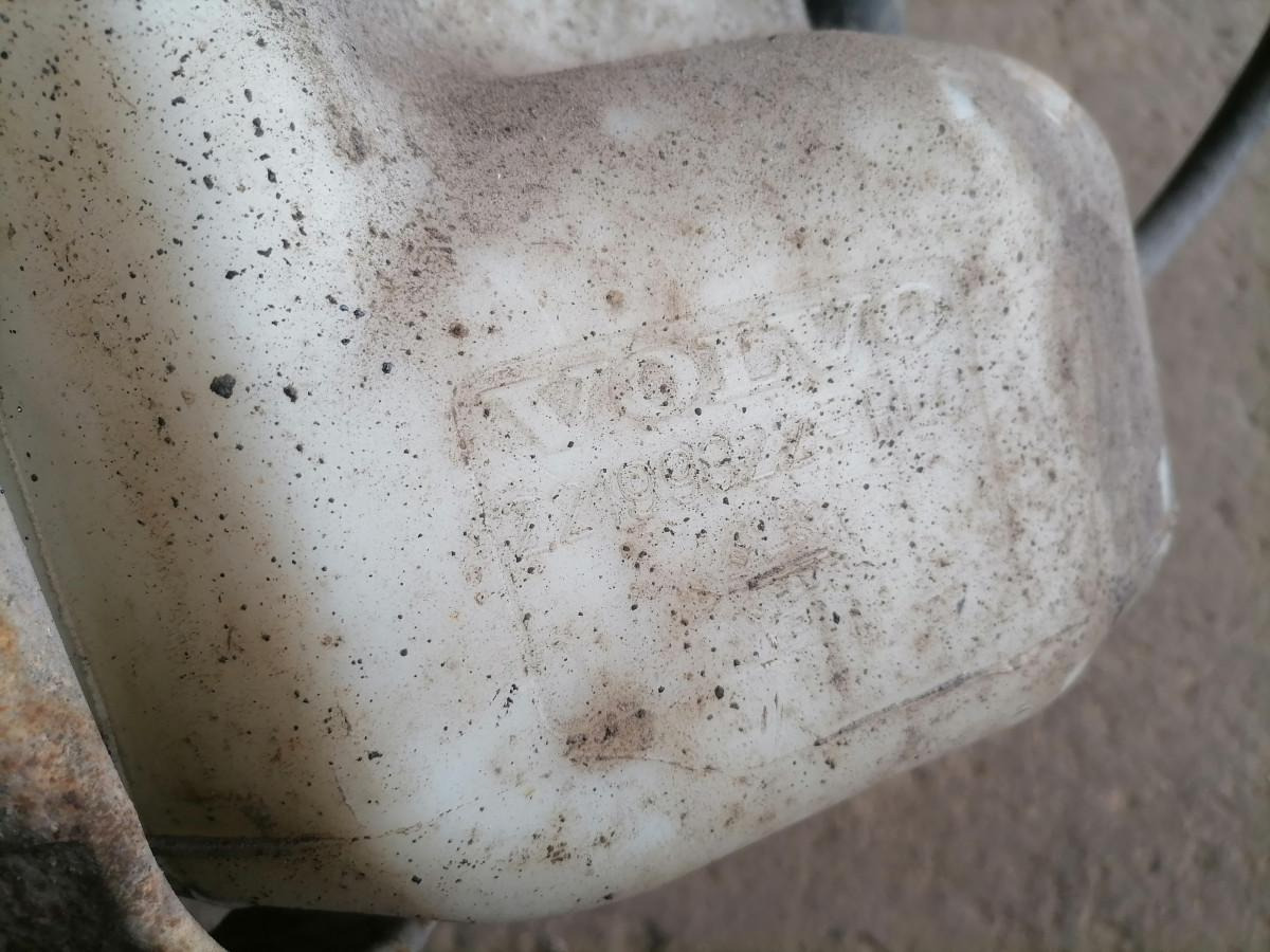 Volvo Windscreen washer fluid tank 22199322 - Vindrutetorkare för Lastbil: bild 2 Volvo Windscreen washer fluid tank 22199322 - Vindrutetorkare för Lastbil: bild 2