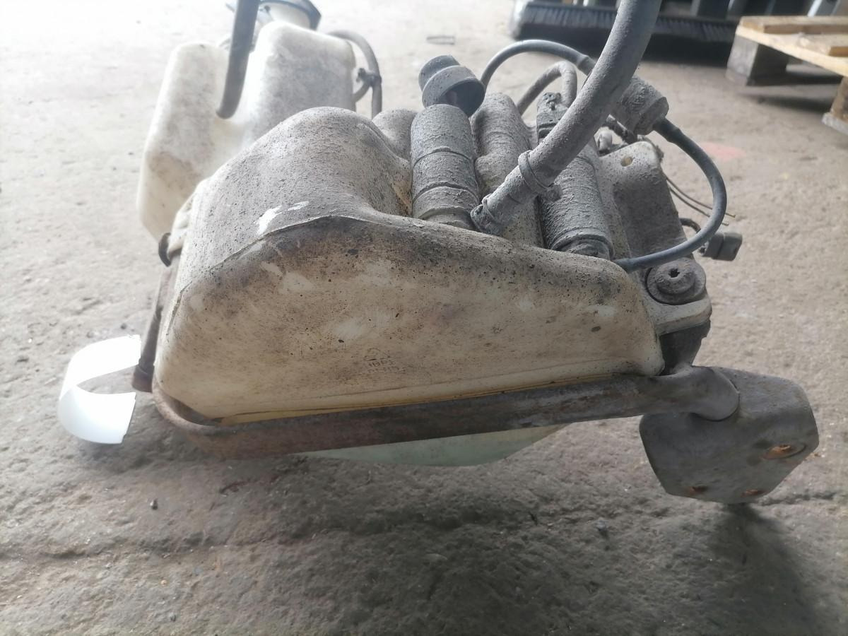 Volvo Windscreen washer fluid tank 22199322 - Vindrutetorkare för Lastbil: bild 3 Volvo Windscreen washer fluid tank 22199322 - Vindrutetorkare för Lastbil: bild 3