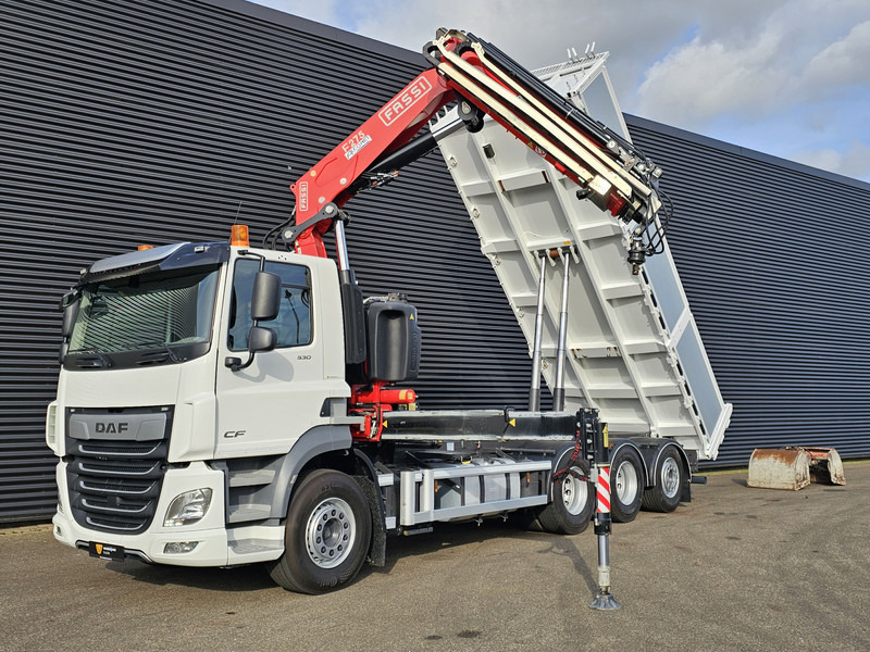 DAF CF 530 8x4-4 / FASSI 27.5 t/m CRANE + TIPPER - Lastväxlare lastbil, Kranbil: bild 2 DAF CF 530 8x4-4 / FASSI 27.5 t/m CRANE + TIPPER - Lastväxlare lastbil, Kranbil: bild 2