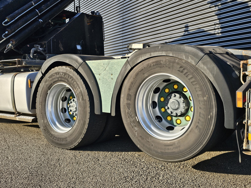 Dragbil DAF XF 105.460 6X2 / HIAB 37 t/m CRANE / KRAN: bild 20