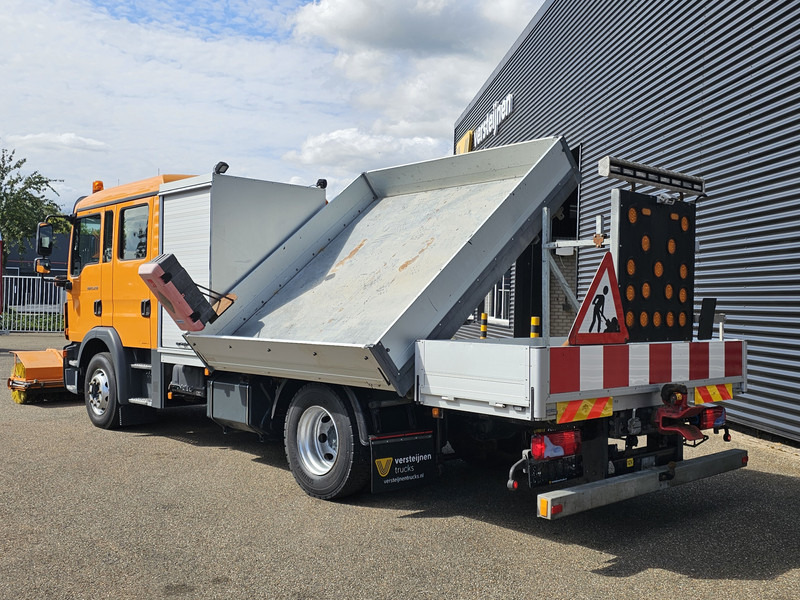 MAN TGM 15.240 BL / TIPPER / DOKA / VEEG / SWEEPER - Sopmaskin: bild 4 MAN TGM 15.240 BL / TIPPER / DOKA / VEEG / SWEEPER - Sopmaskin: bild 4