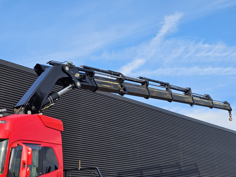 Volvo FH 16.650 8x4 / HIAB 105 t/m CRANE / KRAN - Kranbil: bild 2 Volvo FH 16.650 8x4 / HIAB 105 t/m CRANE / KRAN - Kranbil: bild 2