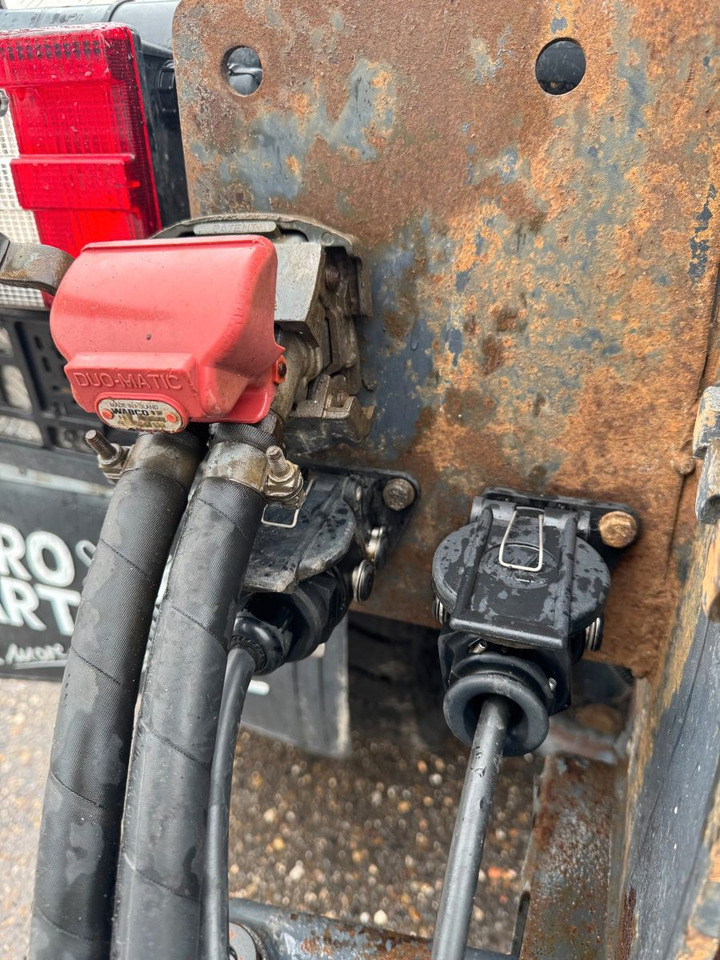 Hüffermann 2 Achs Abrollanhänger mit Schlitten - Lastväxlarsläp/ Liftdumpersläp: bild 3 Hüffermann 2 Achs Abrollanhänger mit Schlitten - Lastväxlarsläp/ Liftdumpersläp: bild 3