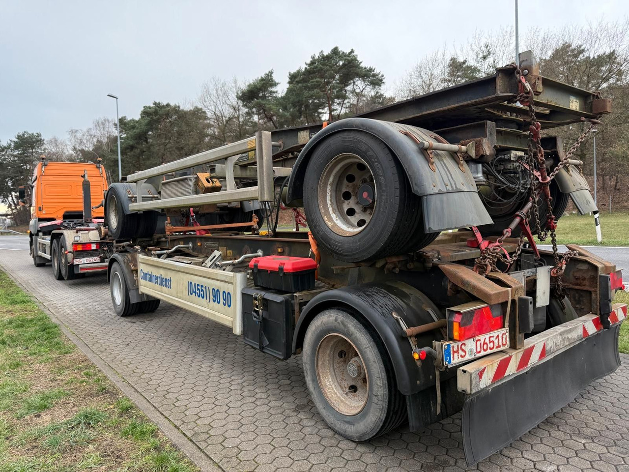 Hüffermann HSA 18.70 Schlittenabroller Containeranhänger 2x - Lastväxlarsläp/ Liftdumpersläp: bild 4 Hüffermann HSA 18.70 Schlittenabroller Containeranhänger 2x - Lastväxlarsläp/ Liftdumpersläp: bild 4