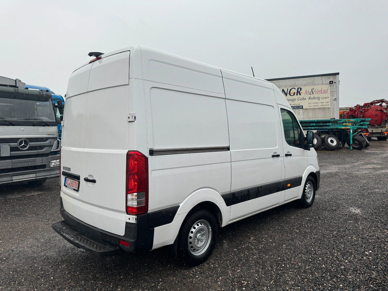 Hyundai H350 Kasten Kasten L3H2 Profi Kurz / Hoch - Skåpbil: bild 1 Hyundai H350 Kasten Kasten L3H2 Profi Kurz / Hoch - Skåpbil: bild 1