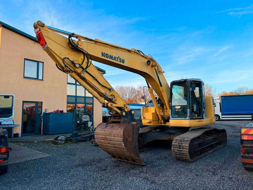 Komatsu PC228USLC 23200 Kg 107 Kw Komatsu PC228USLC 23200 Kg 107 Kw - Bandgrävare: bild 2 Komatsu PC228USLC 23200 Kg 107 Kw Komatsu PC228USLC 23200 Kg 107 Kw - Bandgrävare: bild 2