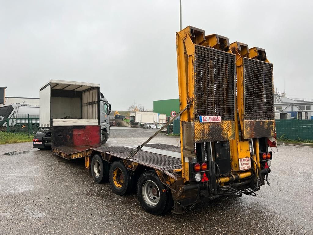 Låg lastare semitrailer Langendorf Tiefbett mit Rampen Hydraulisch Langendorf Tiefbett mit Rampen Hydraulisch: bild 8 Låg lastare semitrailer Langendorf Tiefbett mit Rampen Hydraulisch Langendorf Tiefbett mit Rampen Hydraulisch: bild 8