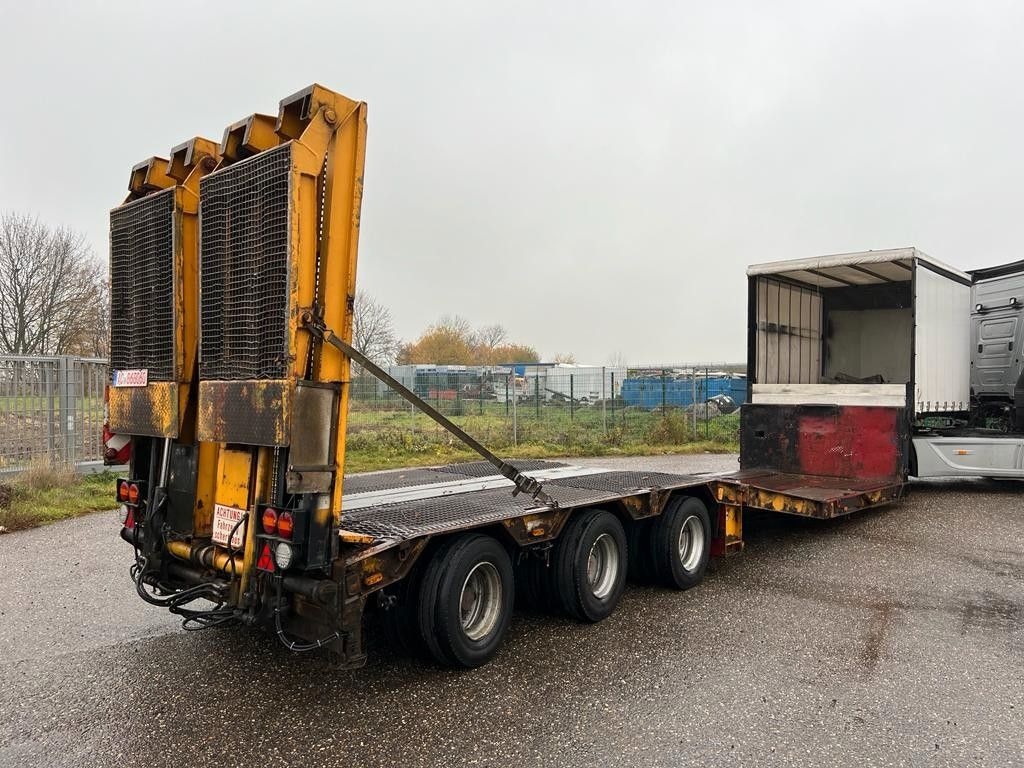 Låg lastare semitrailer Langendorf Tiefbett mit Rampen Hydraulisch Langendorf Tiefbett mit Rampen Hydraulisch: bild 9 Låg lastare semitrailer Langendorf Tiefbett mit Rampen Hydraulisch Langendorf Tiefbett mit Rampen Hydraulisch: bild 9