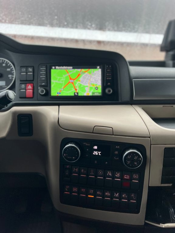 MAN 26.460 6X2 Retarder Klima Navigation guter Zust. MAN 26.460 6X2 Retarder Klima Navigation guter Zust. - Lastväxlare lastbil: bild 4 MAN 26.460 6X2 Retarder Klima Navigation guter Zust. MAN 26.460 6X2 Retarder Klima Navigation guter Zust. - Lastväxlare lastbil: bild 4