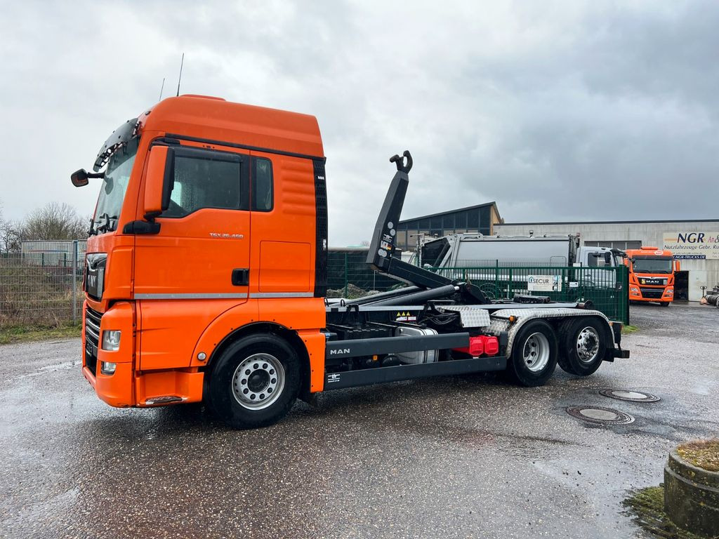 MAN 26.460 6X2 Retarder Klima Navigation guter Zust. MAN 26.460 6X2 Retarder Klima Navigation guter Zust. - Lastväxlare lastbil: bild 1 MAN 26.460 6X2 Retarder Klima Navigation guter Zust. MAN 26.460 6X2 Retarder Klima Navigation guter Zust. - Lastväxlare lastbil: bild 1