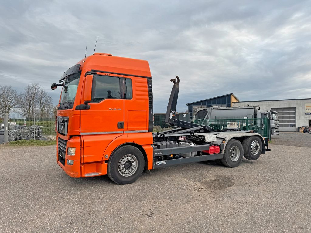 MAN 26.460 6X2 Retarder Klima Navigation guter Zust. MAN 26.460 6X2 Retarder Klima Navigation guter Zust. - Lastväxlare lastbil: bild 1 MAN 26.460 6X2 Retarder Klima Navigation guter Zust. MAN 26.460 6X2 Retarder Klima Navigation guter Zust. - Lastväxlare lastbil: bild 1