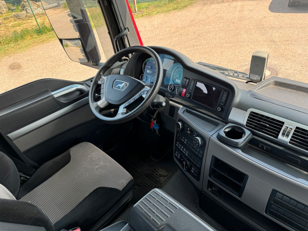 MAN 35.470 8X4 Kipperfahrgestell Reifen 12 X NEU Top - Tippbil lastbil: bild 4 MAN 35.470 8X4 Kipperfahrgestell Reifen 12 X NEU Top - Tippbil lastbil: bild 4