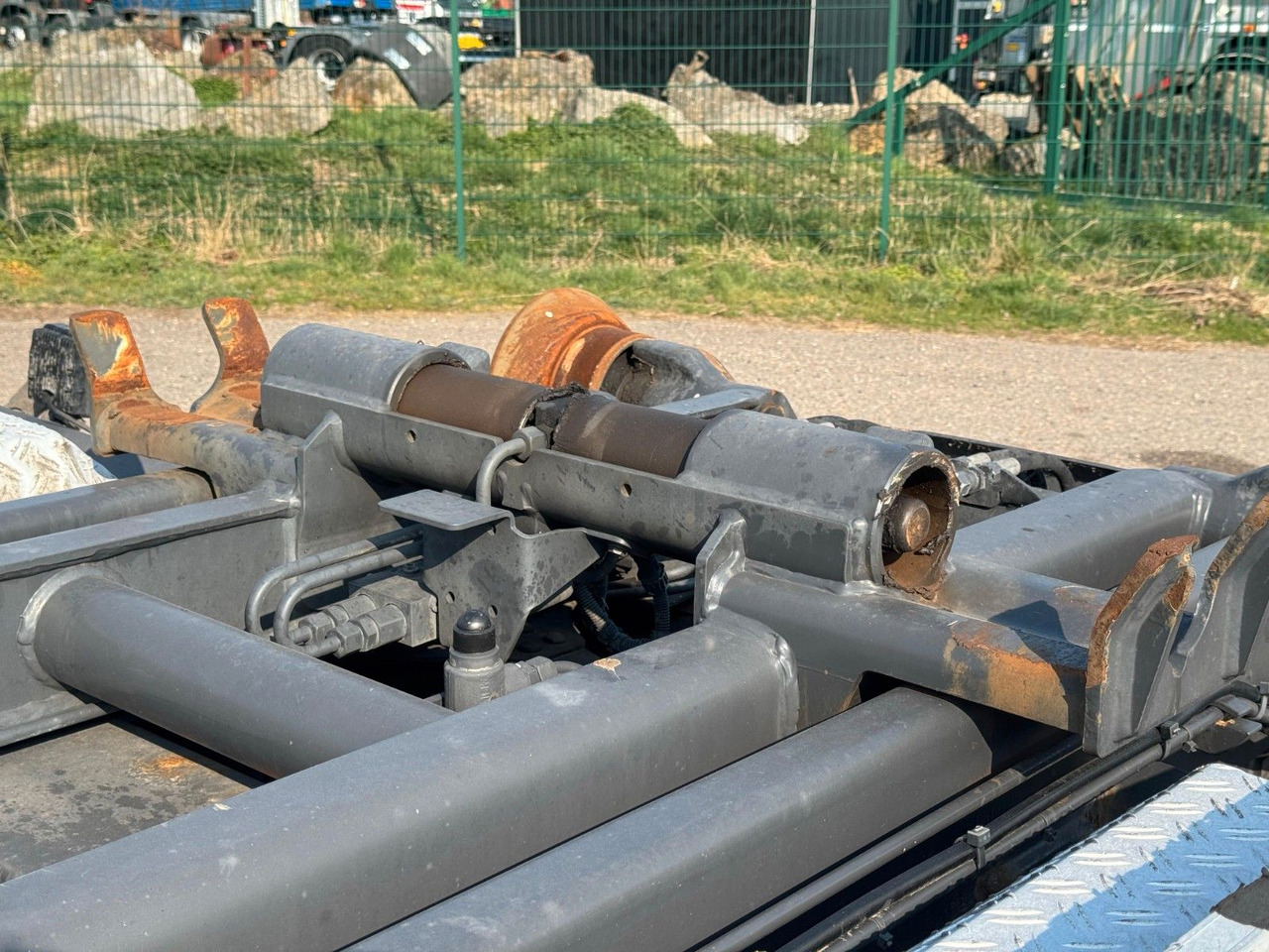 Mercedes-Benz 2558 6x2 Meiller RK 20.65 | Retarder | Klima - Lastväxlare lastbil: bild 4 Mercedes-Benz 2558 6x2 Meiller RK 20.65 | Retarder | Klima - Lastväxlare lastbil: bild 4