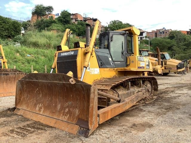 Komatsu D85EX-15 - Bulldozer: bild 1 Komatsu D85EX-15 - Bulldozer: bild 1