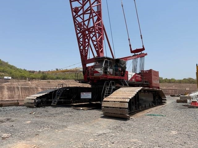 Liebherr LR1650 - Bandgående kran: bild 1 Liebherr LR1650 - Bandgående kran: bild 1