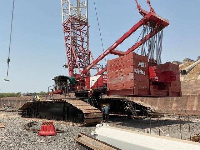 Liebherr LR1650 - Bandgående kran: bild 2 Liebherr LR1650 - Bandgående kran: bild 2