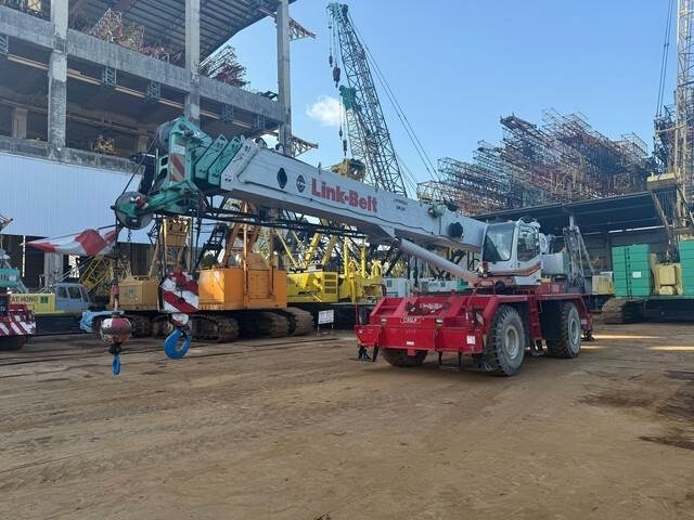 Link-Belt RTC8050-2 - Terrängkran: bild 1 Link-Belt RTC8050-2 - Terrängkran: bild 1