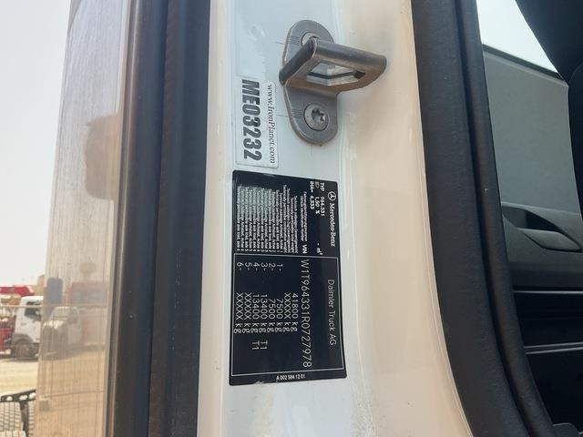 Mercedes-Benz Arocs 4240 - Chassi lastbil: bild 5 Mercedes-Benz Arocs 4240 - Chassi lastbil: bild 5