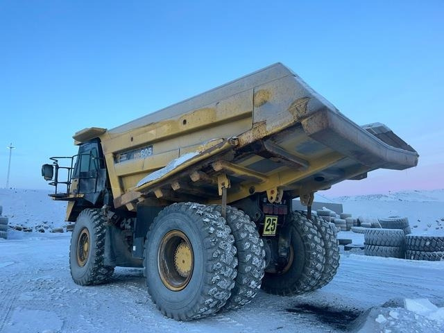 Komatsu HD605-7EO - Terränggående truck: bild 2 Komatsu HD605-7EO - Terränggående truck: bild 2