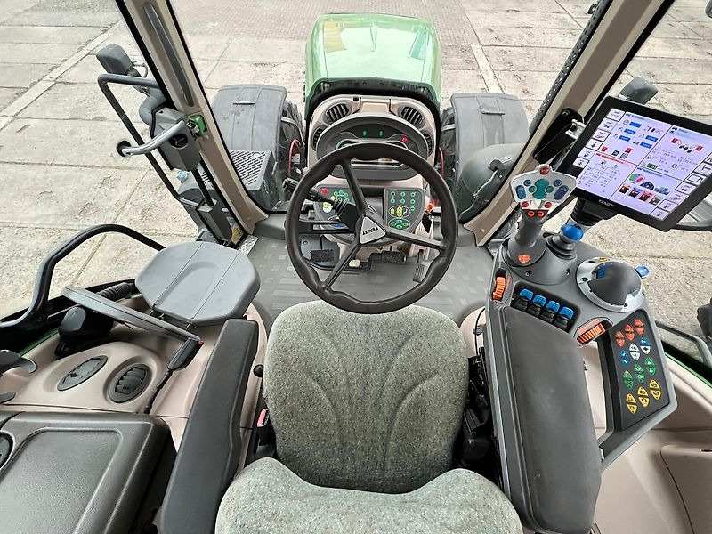 Traktor Fendt 824 Vario Profi Plus: bild 10