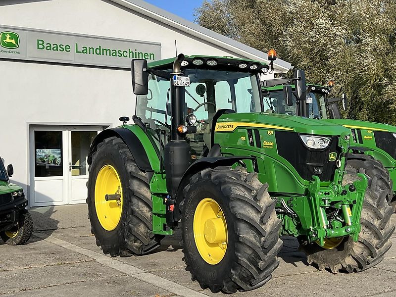 John Deere 6R155 IVT 50 km/h AutoPowr - Traktor: bild 1 John Deere 6R155 IVT 50 km/h AutoPowr - Traktor: bild 1