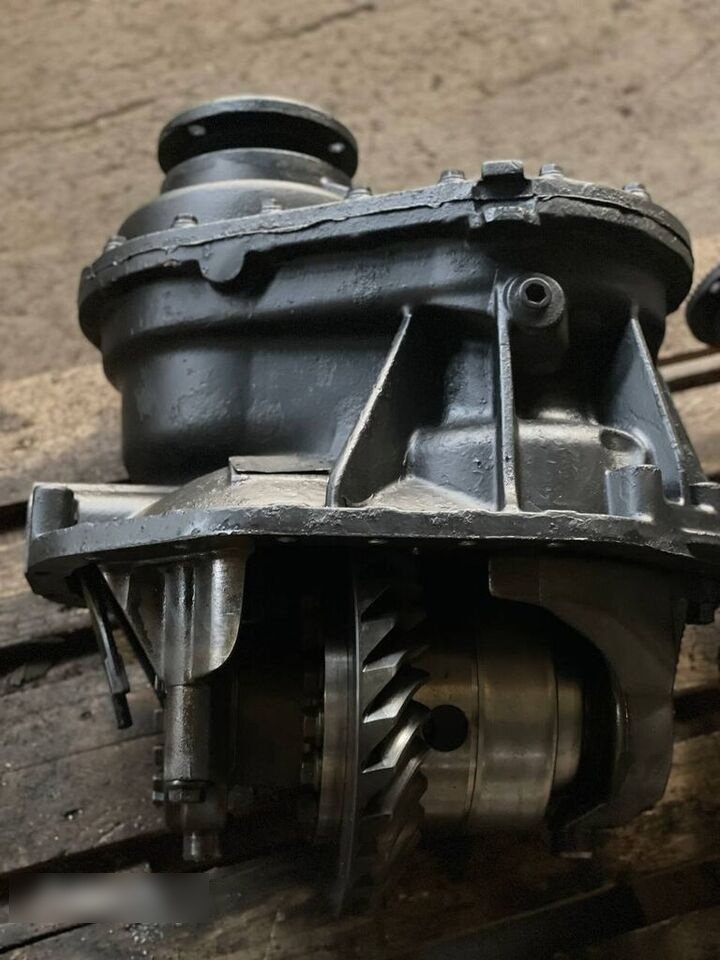 MAN HD 7, 13 Tonnen HPD 1382 - Differential för Lastbil: bild 3 MAN HD 7, 13 Tonnen HPD 1382 - Differential för Lastbil: bild 3