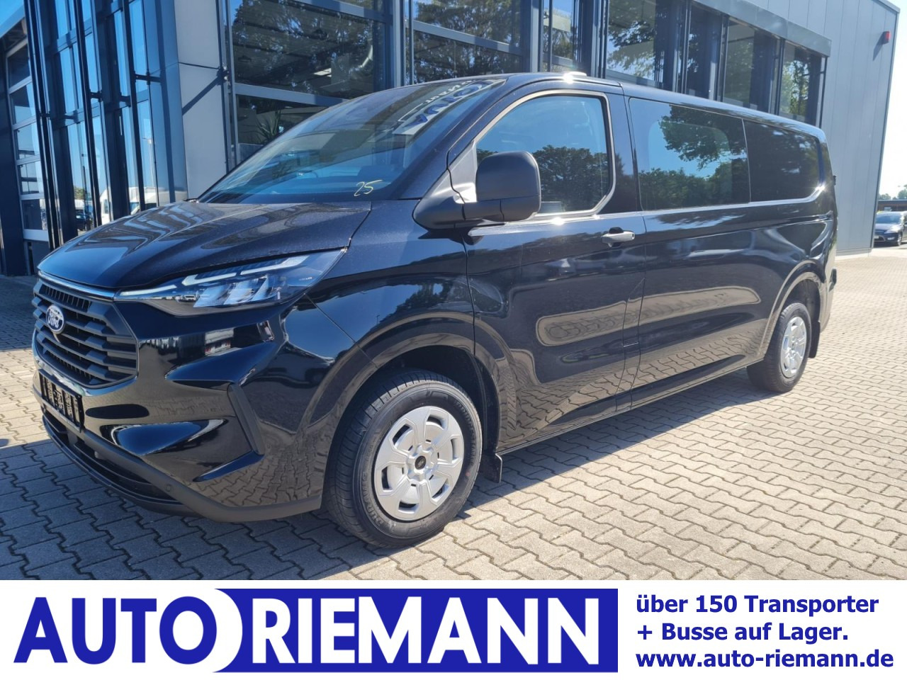 Ford Custom Kasten 320 L2 Trend Doka 6-Sitze KAMERA TEMPO - Små skåpbil, Dubbelhytt transportbil: bild 1 Ford Custom Kasten 320 L2 Trend Doka 6-Sitze KAMERA TEMPO - Små skåpbil, Dubbelhytt transportbil: bild 1