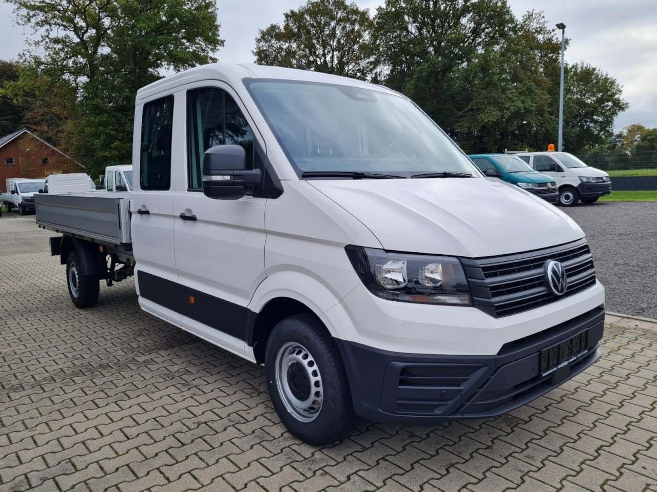 Volkswagen Crafter 35 Doka TDI Pritsche L4 Kamera, AHK - Transportbil med flak, Dubbelhytt transportbil: bild 3 Volkswagen Crafter 35 Doka TDI Pritsche L4 Kamera, AHK - Transportbil med flak, Dubbelhytt transportbil: bild 3