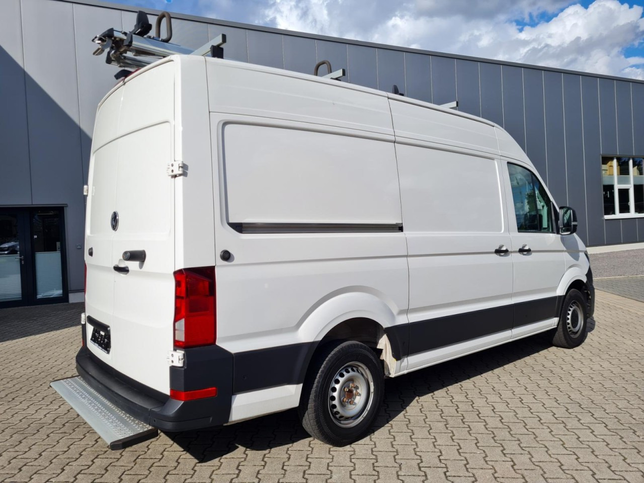 Volkswagen Crafter 35 Kasten L3H2 KAMERA KLIMA NAVI REGALE - Skåpbil: bild 4 Volkswagen Crafter 35 Kasten L3H2 KAMERA KLIMA NAVI REGALE - Skåpbil: bild 4