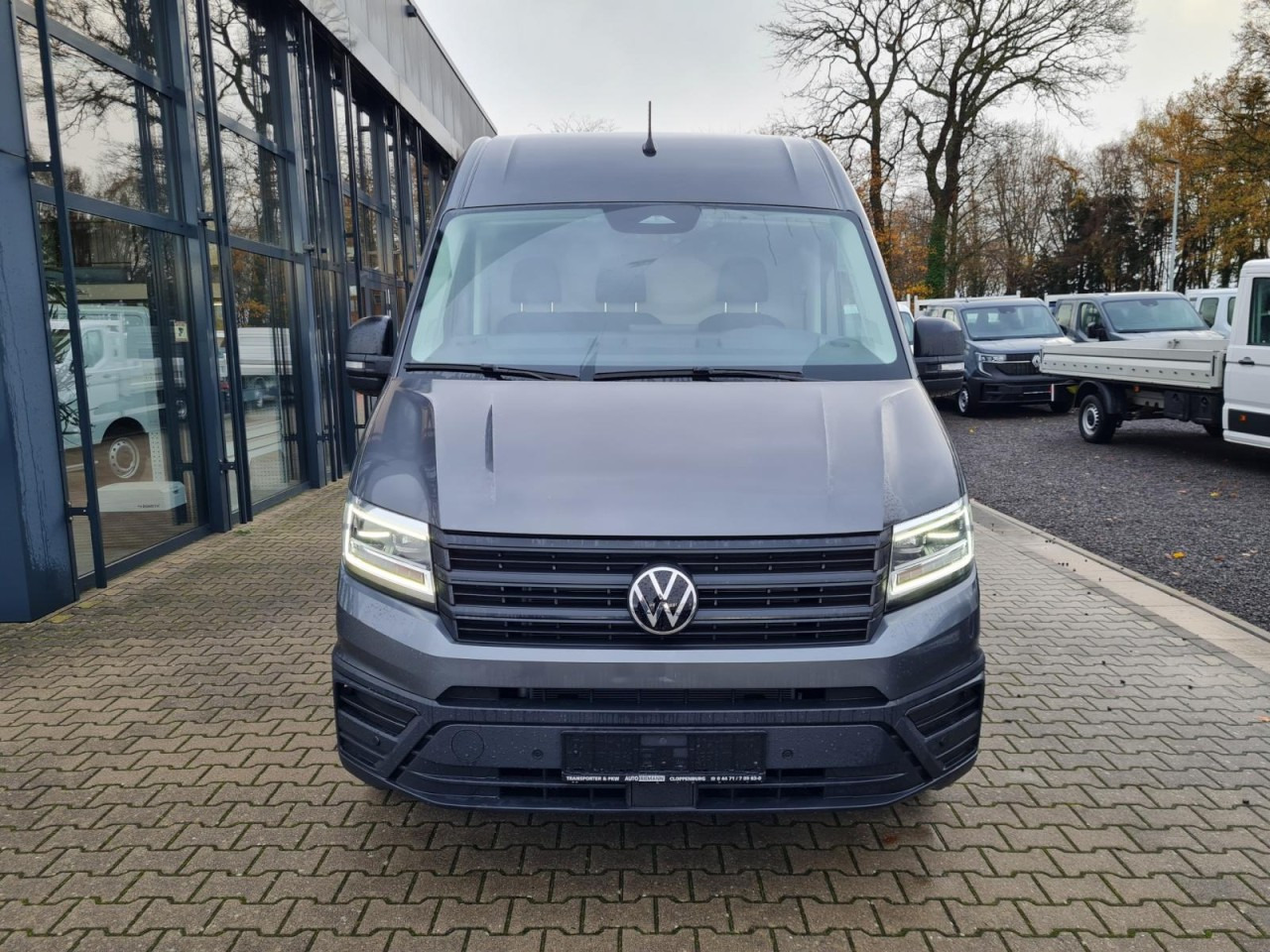 Volkswagen Crafter 35 Kasten MR L3H3 AG 4MOTION AHK LED KAMERA - Skåpbil: bild 2 Volkswagen Crafter 35 Kasten MR L3H3 AG 4MOTION AHK LED KAMERA - Skåpbil: bild 2