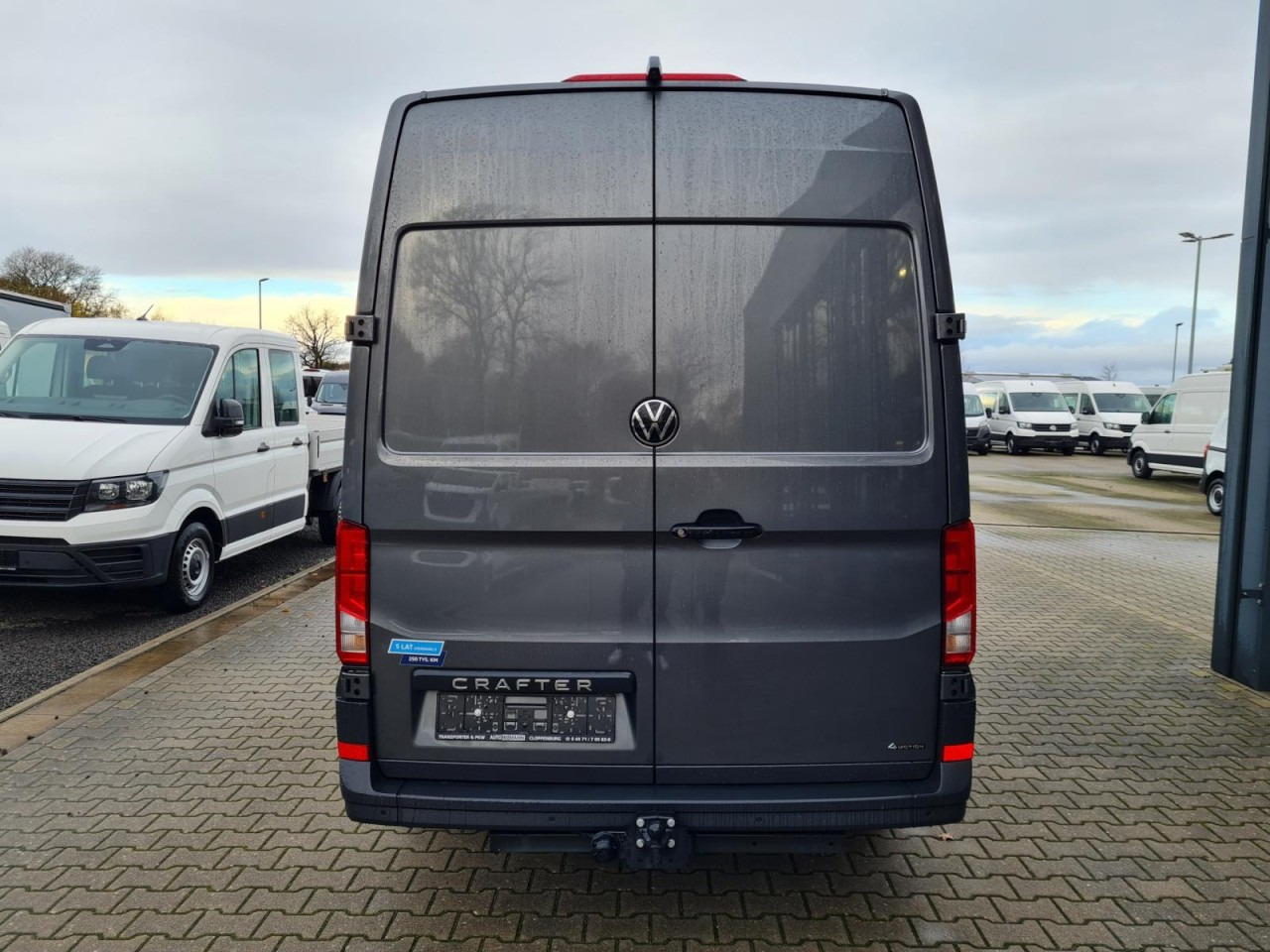 Volkswagen Crafter 35 Kasten MR L3H3 AG 4MOTION AHK LED KAMERA - Skåpbil: bild 5 Volkswagen Crafter 35 Kasten MR L3H3 AG 4MOTION AHK LED KAMERA - Skåpbil: bild 5