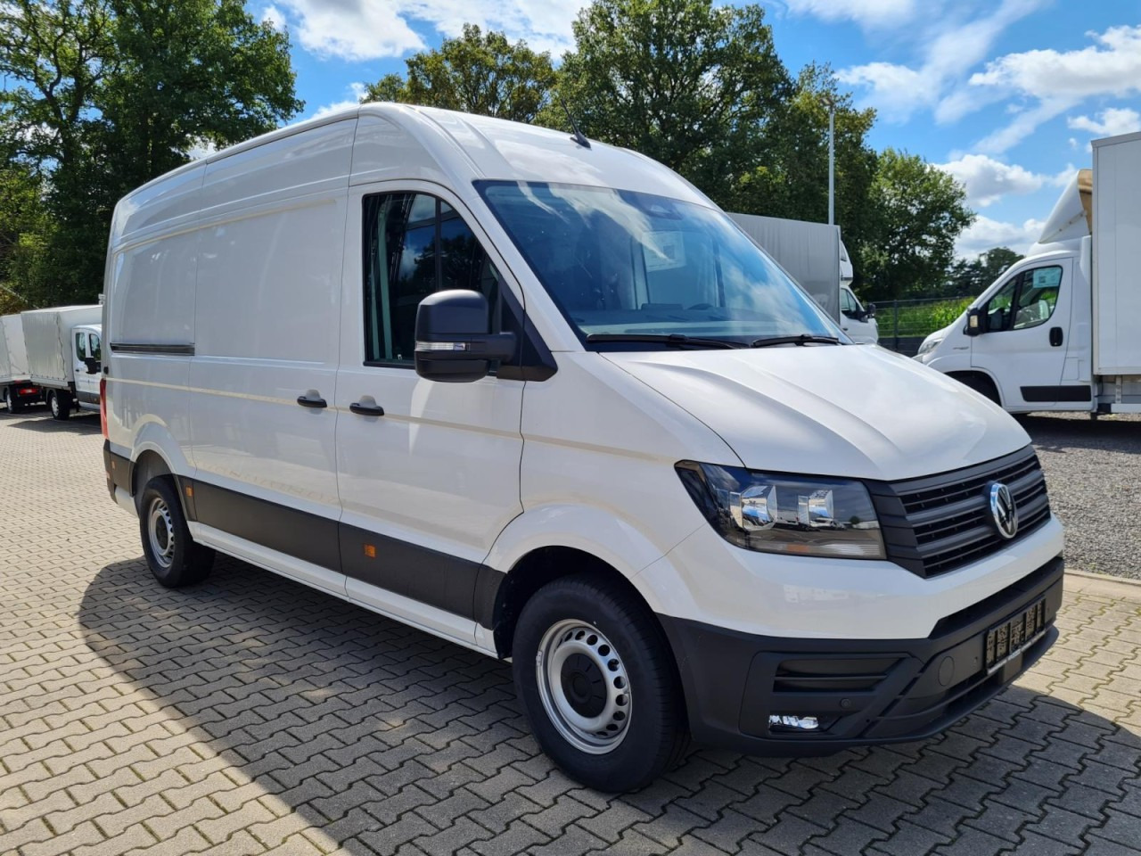 Volkswagen Crafter 35 Kasten MR L3H3 KLIMA KOMFORT PDC TEMPOMAT - Skåpbil: bild 3 Volkswagen Crafter 35 Kasten MR L3H3 KLIMA KOMFORT PDC TEMPOMAT - Skåpbil: bild 3