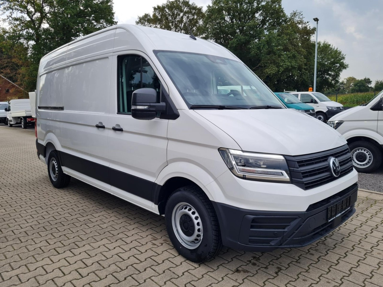 Volkswagen Crafter 35 Kasten TDI L3H3 LED TEMPOMAT AUTOMATIK - Skåpbil: bild 3 Volkswagen Crafter 35 Kasten TDI L3H3 LED TEMPOMAT AUTOMATIK - Skåpbil: bild 3